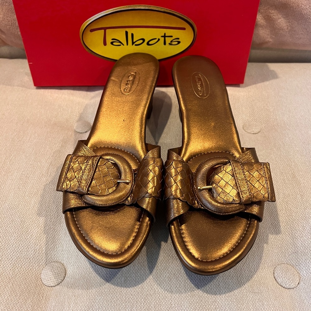 Talbots Metallic Gold Wedge Shoes with Buckle design